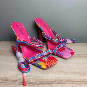 New Cape Robbin Lace Up Colorful Rainbow Heels size 9 Summer Going Out Sandals